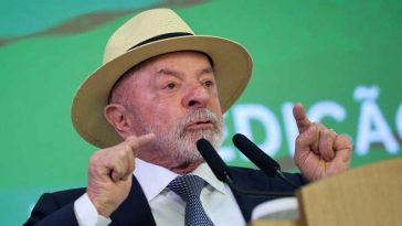 Brazilia: Președintele Lula da Silva l-ar învinge pe Flavio Bolsonaro într-un al 2-lea tur al alegerilor prezidențiale (sondaj)