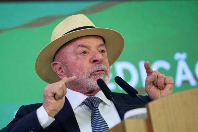 Brazilia: Președintele Lula da Silva l-ar învinge pe Flavio Bolsonaro într-un al 2-lea tur al alegerilor prezidențiale (sondaj)
