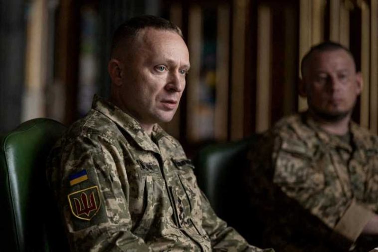 Noul șef al armatei ucrainene discută despre strategia sa cu comandantul NATO