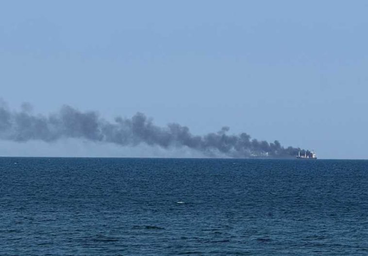 Rusia anunță că a atacat două nave care transportau armament către #Ucraina