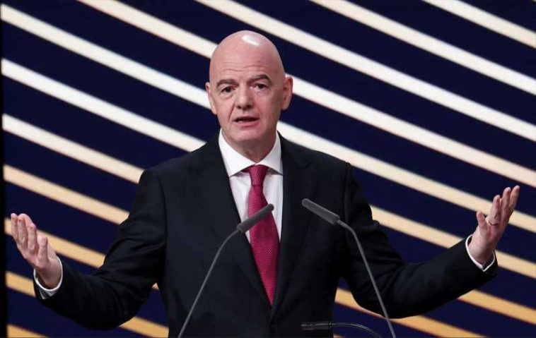 Fotbal: Infantino apără proiectul FIFA de a crea o societate comercială deschisă investitorilor privați