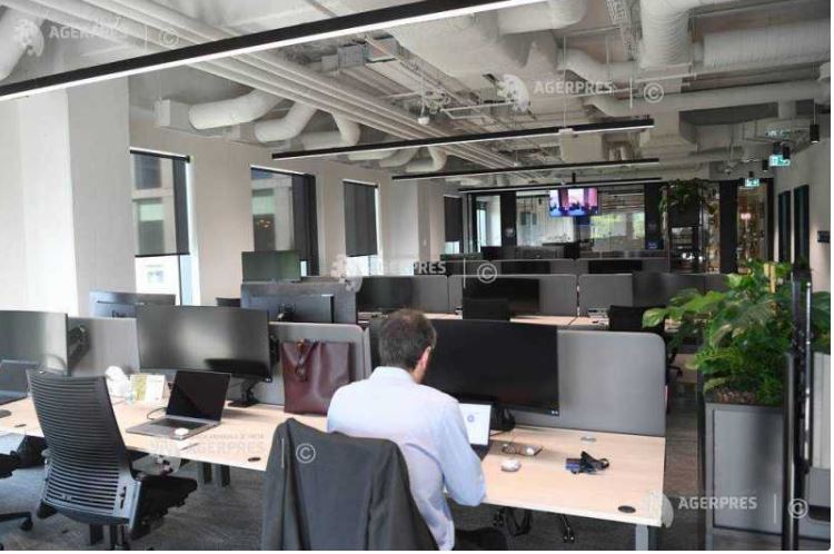 Durata medie estimată a vieții profesionale în România este de 32,7 ani, cu mult sub media UE (analiză)