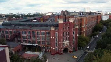 Mii de oameni susțin salvarea unei foste fabrici sovietice transformate în simbol industrial al Moscovei