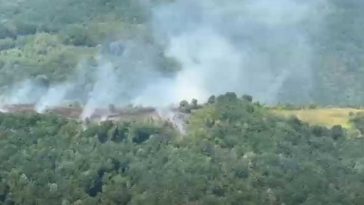 VIDEO Aproape 50 de hectare de teren, afectate de incendiile de vegetație din Caraș-Severin