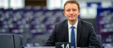 Bolojan: Siegfried Mureşan este vicepreşedintele PNL, unul dintre oamenii noştri experimentaţi în Parlamentul European/ Are expertiza necesară/ Nicuşor Dan nu a agreat propunerea