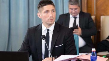 Horaţiu Cosma, oficial în Ministerul Transporturilor: Începe lansarea tablierului pe cel mai înalt viaduct de pe Autostrada Sibiu – Piteşti, situat pe Valea Oltului. Tehnologie specială folosită de constructori
