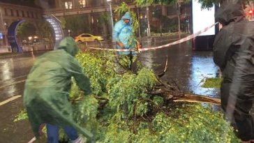Bucureşti – Restricţii de circulaţie pe Bd. Basarabia, din cauza degradării unei galerii de termoficare / În urma ploilor abundente, structura galeriei s-a surpat / Intersecţii cu deficienţe