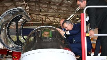 Radu Miruţă: SAFE a repus în mişcare fabrici pe care guvernele României le-au lăsat în uitare şi le oferă şansa să renască prin retehnologizare / Industria românească de apărare se poate redresa într-un timp relativ scurt