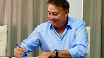 Preşedintele CJ Constanţa, Florin Mitroi, audiat ca martor la Parchetul de pe lângă Înalta Curte de Casaţie şi Justiţie, după ce procurorii au făcut percheziţie la sediul firmei unde este acţionar