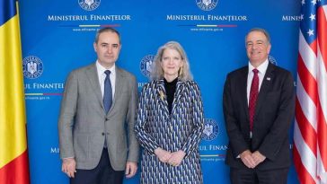 Nazare, întâlnire cu Allison Hooker, subsecretar de Stat în cadrul Departamentului de Stat al SUA: Avem nevoie de investiţii americane. Pentru ca aceste lucruri să se întâmple, România trebuie să rămână un partener serios şi predictibil