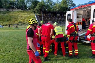 Alpiniştii răniţi în Buşteni care au ajuns la Bucureşti sunt stabili