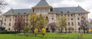 Primăria Bucureşti contractează servicii de expertiză a lucrărilor realizate la clădirea instituţiei, unde lucrările s-au finalizat din 2017, dar nu au fost recepţionate / Imobilul nu are autorizaţie de securitate la incendiu / Valoarea contractului