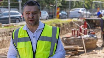 Ciprian Ciucu, pe şantierul liniei de tramvai de pe Bulevardul Dimitrie Pompeiu: Mi se reproşează că se lucrează prea mult în Bucureşti. OK, îmi asum acestă critică. Niciun oraş nu se poate reapara şi pune la punct fără şantiere