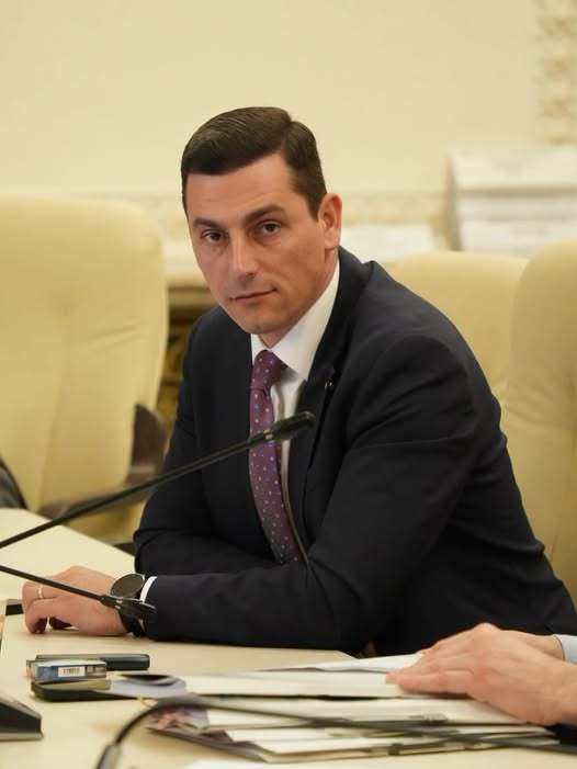 Ionel Bogdan (PNL) despre propunerea lui Sorin Grindeanu privind ”comisia de criză”: O nouă invenţie marca PSD, menită să prelungească blocajul. Parlamentul nu se poate substitui Guvernului, pentru a administra crize guvernamentale