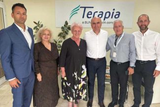 Ilie Bolojan, după o vizită la compania Terapia Cluj, unul dintre principalii producători de medicamente din România: Cei din privat au o presiune permanentă să menţină firmele rentabile, să-şi crească productivitatea şi să câştige noi pieţe