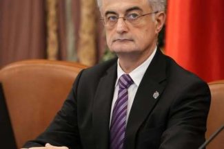Gabriel Andronache, liderul deputaţilor PNL: Aşteptăm de la PSD o abordare corectă cu privire la legea salarizării unitare: fără amendamente care distrug bugetul şi fără tergiversări