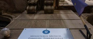 Ministerul Muncii acuză că decizia în cazul Legii salarizării a fost luată în ziua înregistrării dosarului, fără citarea ministerului / Sentinţa va fi atacată, chiar dacă ministerul nu avea intenţia de a continua procedura