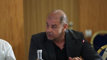 Adrian Marius Dobre, directorul UNIFARM în cadrul Health EU Summit, conferință dedicată dialogului despre sănătate, medicamente critice și soluții terapeutice.