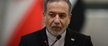 Caracasul îl convoacă pe ambasadorul Iranului, după ce ministrul iranian de Externe Abbas Araghchi declară, despre negocierile cu SUA că Iranul ”nu e Venezuela”