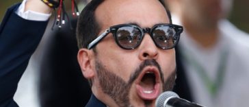 Preşedintele ales columbian Abelardo de la Espriella dă asigurări că este ţinta unui presupus atentat urzit de gherilele ELN şi FARC, în schimbul unei recompense de aproape 1 mil.$