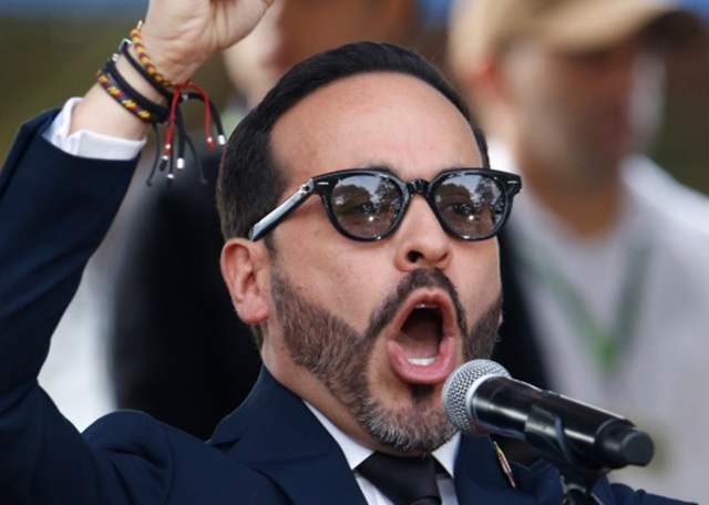 Preşedintele ales columbian Abelardo de la Espriella dă asigurări că este ţinta unui presupus atentat urzit de gherilele ELN şi FARC, în schimbul unei recompense de aproape 1 mil.$