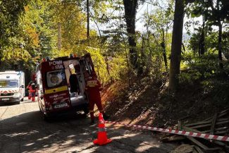 Dinamo: Constantin Covaciu, membru al staff-ului medical al echipei, a murit în accidentul rutier din Argeş / Antrenorul Adrian Ropotan a suferit o fractură la mână şi este internat
