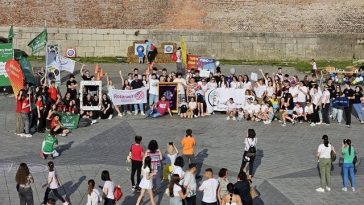 Apel pentru Capitala Tineretului din România 2028/ Pot candida municipiile şi oraşele de rang 0, I, II şi III din România