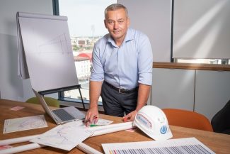 Directorul general adjunct al Apa Nova: Ploaia din noaptea de marţi spre miercuri poate fi încadrată în categoria evenimentelor care apar statistic aproximativ o dată la 40 de ani / Cum explică inundaţia din pasajul Poligrafiei