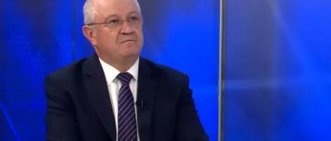 Reuters: Demisia-surpriză a lui Alexandru Munteanu reprezintă o provocare pentru preşedinta Maia Sandu şi pentru Partidul Acţiune şi Solidaritate