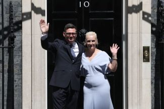 PORTRET. De la „Regele Nordului”, la prim-ministru al Marii Britanii. Cine este Andy Burnham