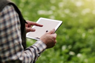 Eurostat: România, în rândul statelor codaşe ale UE la capitolul utilizării tehnologiilor de agricultură de precizie la nivel de fermă, alături de Cipru şi Grecia