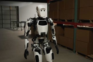 Apptronik deschide un centru de antrenare pentru roboţi şi lansează robotul umanoid Apollo 2