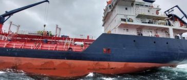O ambarcaţiune ARSVOM caută doi marinari care ar fi dispărut de la bordul unei nave în zona Sulina