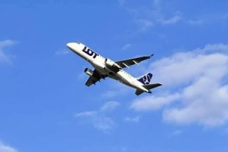 Agenţia care controlează traficul aerian din Polonia riscă să rămână fără finanţare, la fel ca ROMATSA, în urma aceluiaşi scandal legat de vaccinurile anti-COVID