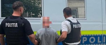 Un bărbat dat în urmărire internaţională a fost prins la Craiova/ El este acuzat de autorităţile din Austria că a clonat carduri de alimentare cu carburant/ Prejudiciul se ridică la 30.000 de euro