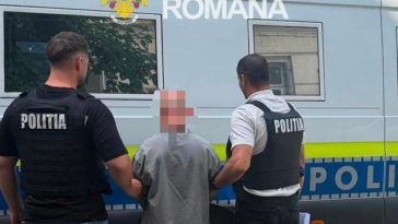 Un bărbat dat în urmărire internaţională a fost prins la Craiova/ El este acuzat de autorităţile din Austria că a clonat carduri de alimentare cu carburant/ Prejudiciul se ridică la 30.000 de euro