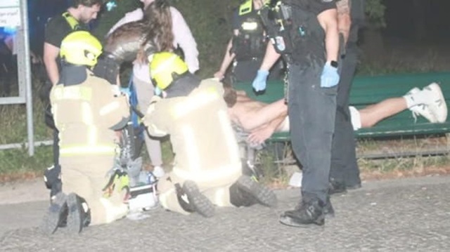 O maşină a intrat în mulţime la Berlin. Mai multe persoane au fost rănite, evenimentul Pride a fost anulat – VIDEO