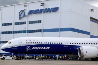 Boeing îşi menţine prognoza privind cererea de avioane pentru următorii 20 de ani şi minimizează impactul războiului cu Iranul