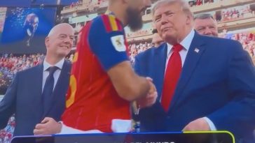 Cupa Mondială: Spaniolul Borja Iglesias i-a strâns mâna lui Donald Trump, spre deosebire de argentinianul Cristian Romero – VIDEO