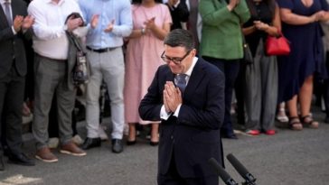 Noul premier britanic anunţă scutirea de la plata TVA a gospodăriilor la iarnă