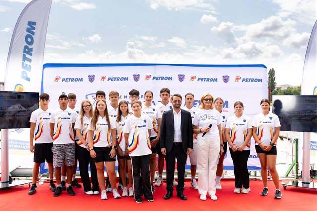 S-a lansat proiectul Arena de Canotaj PETROM, prima arenă olimpică de canotaj din România / Sponsorizare de 1,7 milioane de euro / Elisabeta Lipă: “Este un proiect pe care canotajul românesc îl aşteaptă de foarte mulţi ani”