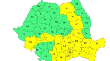 Meteorologii anunţă instabilitate atmosferică, duminică, în mai multe regiuni ale ţării / Vor fi averse torenţiale, descărcări electrice şi rafale de vânt ce pot ajunge la 70 km/h / A fost emis cod galben