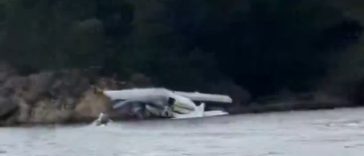 Un hidroavion s-a prăbuşit în statul Washington / Toate cele 11 persoane de la bord au fost găsite în viaţă, dar mai multe au fost rănite  – VIDEO