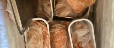 Peste 1400 de operatori economici, verificaţi de comisarii ANPC în această săptămână / Amenzi de patru milioane de lei / Printre nereguli, produse expirate, băuturi răcoritoare ţinute în soare, echipamente uzate sau ruginite