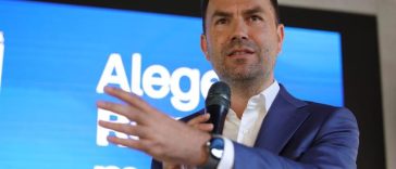 Cătălin Drulă (USR): Grindeanu prezintă simptome clasice de sevraj / Decuplarea PSD de la banul public de aproape 3 luni produce comportament agitat şi halucinaţii / Sper să nu te mai prind, Sorine, preşedinte la Cameră, că ai zis că eşti în opoziţie