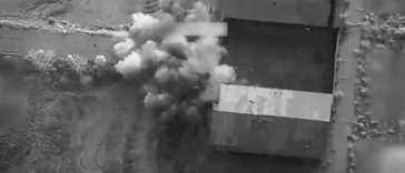 Armata americană anunţă că a tras, pentru prima oară de la reimpunerea blocadei, asupra unui petrolier gol care încerca să intre în porturi iraniene