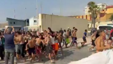 Aproape 50.000 de persoane au intrat în Ceuta în 24 de ore, ceea ce reprezintă mai mult de jumătate din populaţia oraşului. Extrema dreaptă din Franţa şi Italia cere reinstituirea controlului la graniţe
