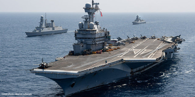 Portavionul „Charles de Gaulle” se întoarce la baza sa din Toulon, anunţă Emmanuel Macron