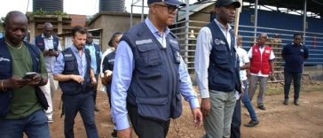 Amploarea epidemiei de ebola din Republica Democratică Congo ar putea fi ”de două până la patru ori mai mare” decât estimările oficiale, anunţă OMS. A devenit a treia epidemie de ebola înregistrată vreodată şi cu cea mai rapidă extindere într-o lună