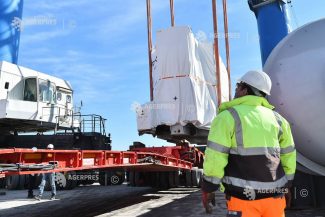 Infotrafic: Cinci transporturi agabaritice se deplasează, duminică, pe trasee de la și spre PTF Nădlac